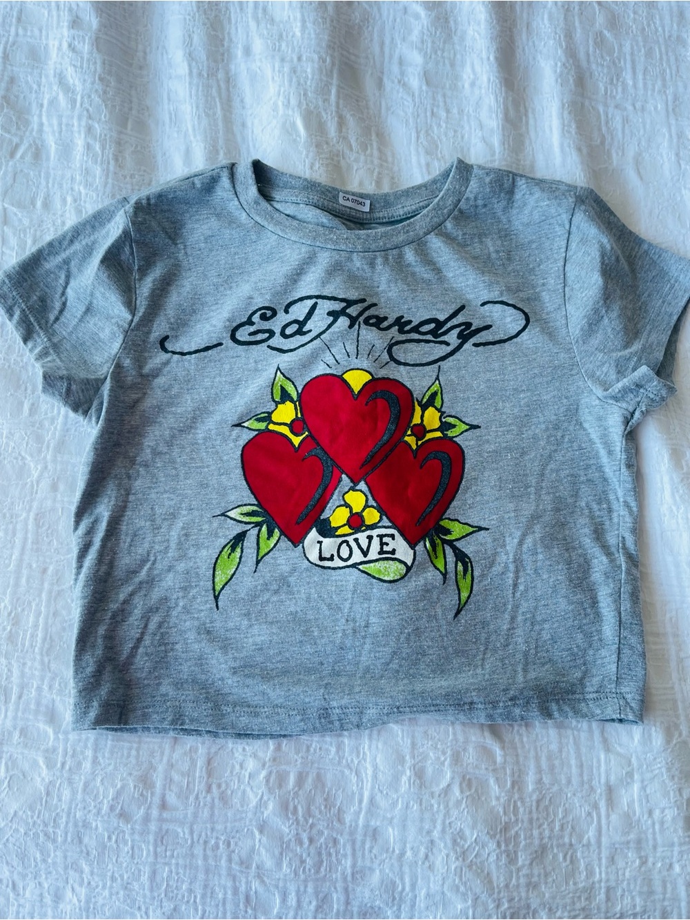 Ed Hardy “Love” Baby Tee Crop Top in Medium